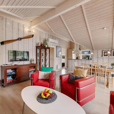 Lovely With Sauna, Hot Tub And Wilderness Bath On A Closed Nature Plot * Skjern