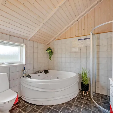 Holiday home Lovely With Sauna, Hot Tub And Wilderness Bath On A Closed Nature Plot Skjern
