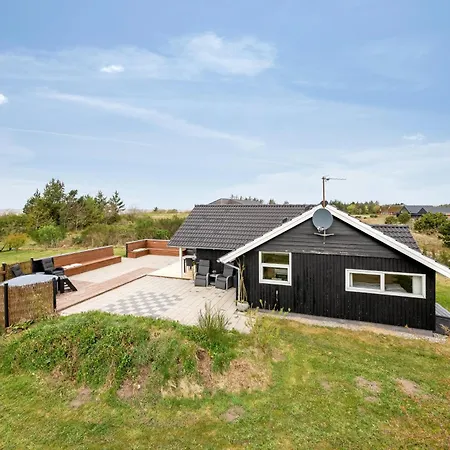 Lovely With Sauna, Hot Tub And Wilderness Bath On A Closed Nature Plot Holiday home *